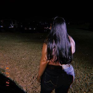 Meet your Posher, Marissa